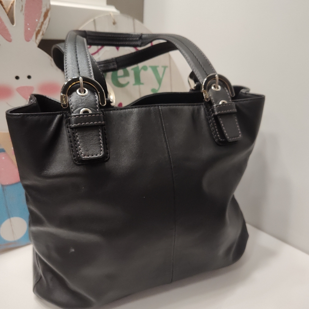 🖤 Vintage EUC Coach Soho Leather North South Smooth Leather Tote Bag, Black - Picture 6 of 16